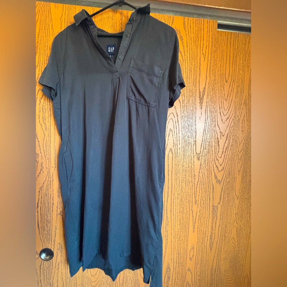 Gray GAP t-shirt dress NEW WITH TAGS